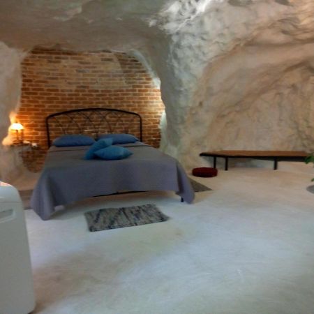 Cave House Apartment Heraklion  ภายนอก รูปภาพ