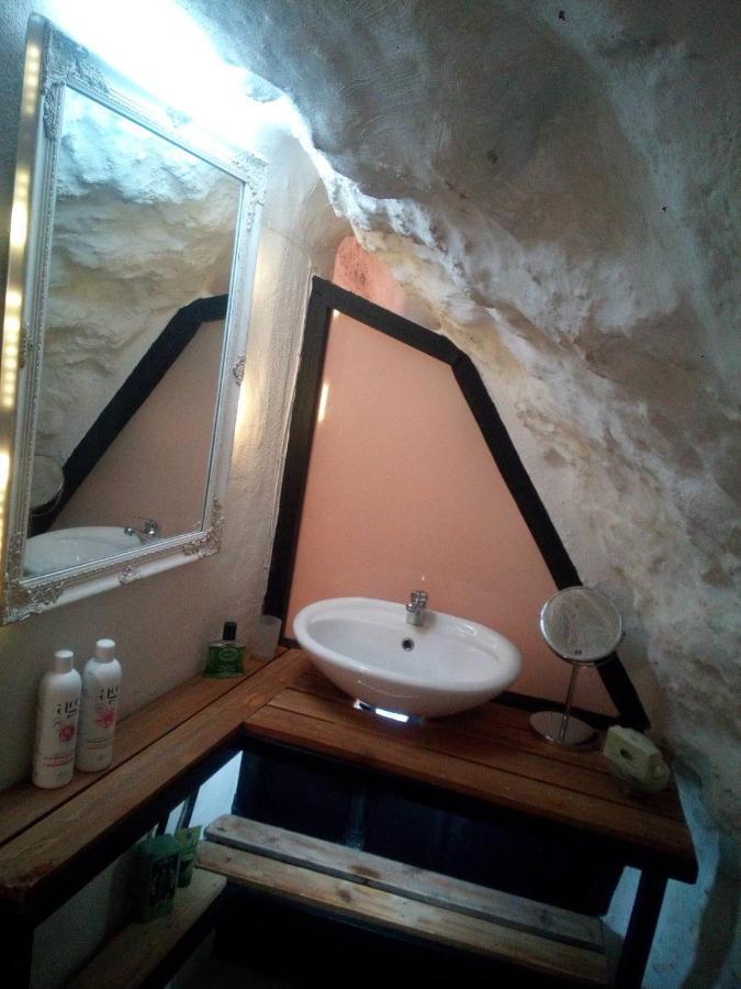 Cave House Apartment Heraklion  ภายนอก รูปภาพ