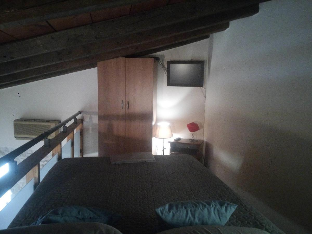 Cave House Apartment Heraklion  ภายนอก รูปภาพ